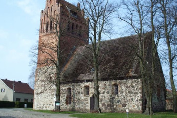 38 Kirche von Demerthin